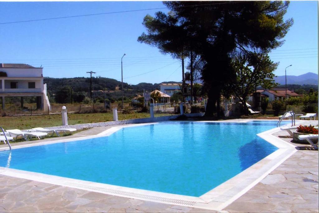 Loula Apartments Sidari Quarto foto